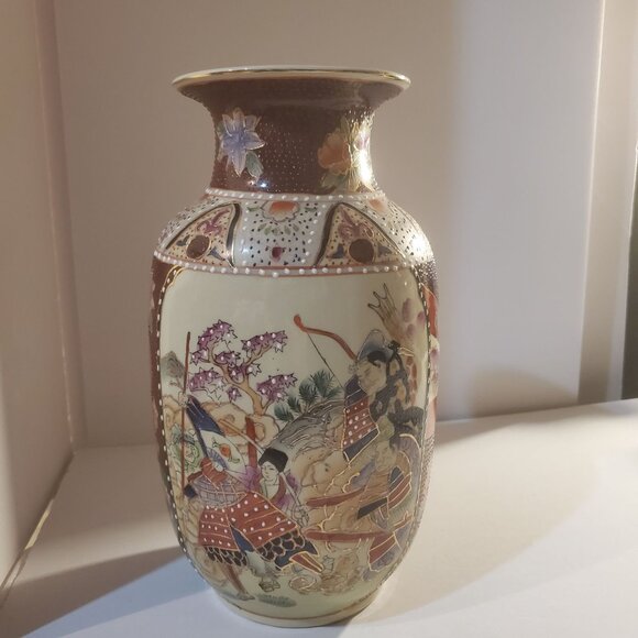 Vintage Chinese Satsuma Vase Porcelain Painted Moriage Gilt Geisha 12'' Tall - Picture 6 of 9